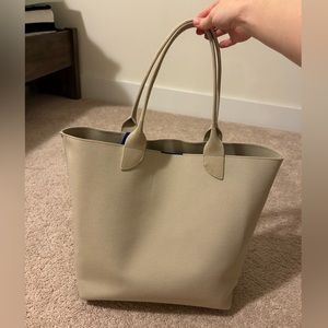 Rothy’s Lightweight Tote